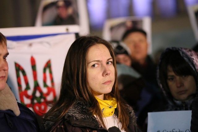 Украинские консулы везут сестру Савченко в Ростов